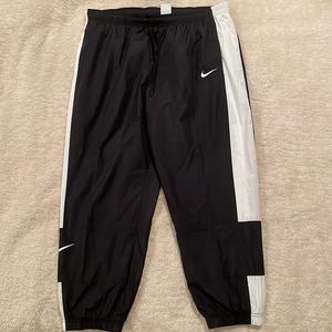 NIKE Varsity Track Pants